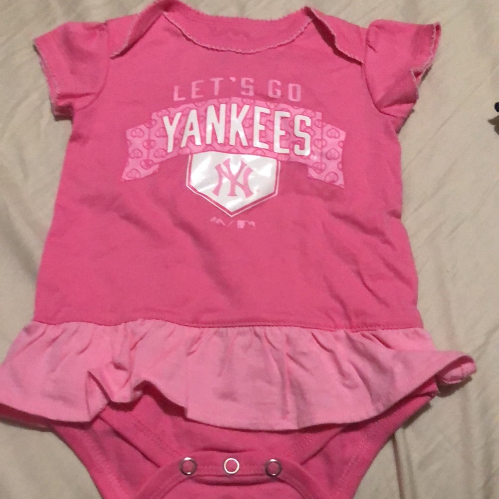 4-onsies - Picture 2 of 5